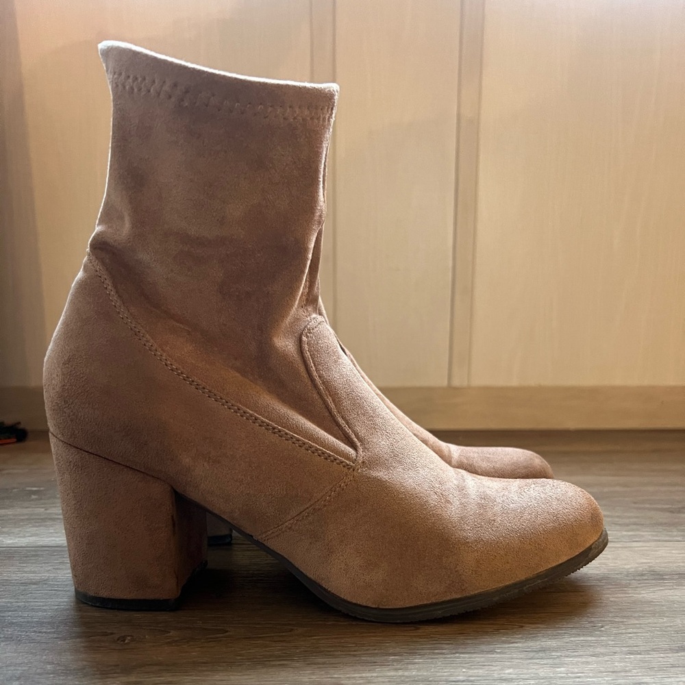 Ankle Boots Tan Suede